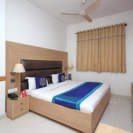 Hotel Arina Inn New Delhi Bagian luar foto