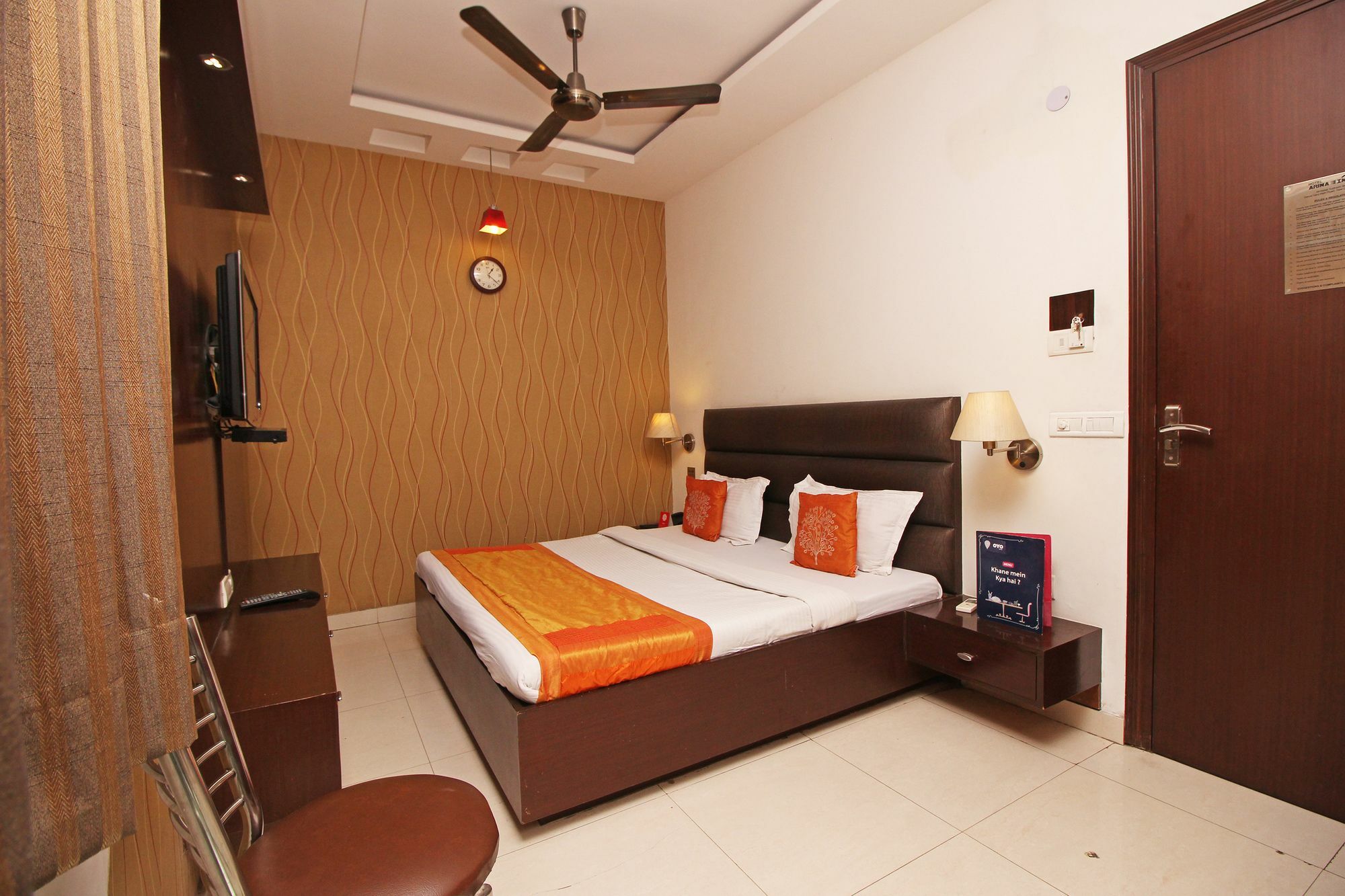 Hotel Arina Inn New Delhi Bagian luar foto