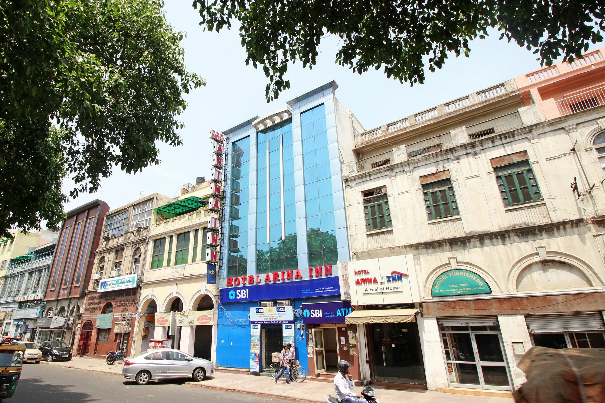 Hotel Arina Inn New Delhi Bagian luar foto